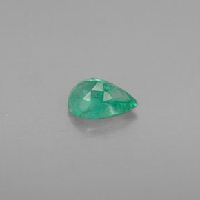 Esmeralda verde natural 0,41ct, formato de pêra, VS-SI