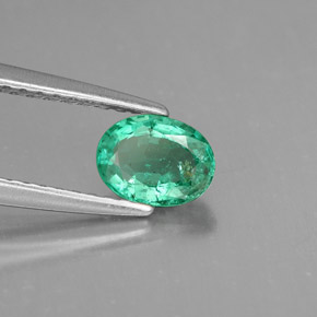 Esmeralda verde natural 0,55ct, corte oval, VS-SI