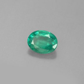 Esmeralda verde natural 0,60ct, corte oval, VS-SI