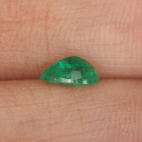 Esmeralda verde natural 0,41ct, formato de pêra, SI