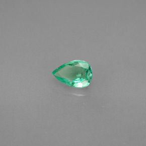 Esmeralda verde natural 0,35ct, formato de pêra, VS-SI