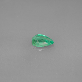 Esmeralda verde natural 0,35ct, formato de pêra, VS-SI