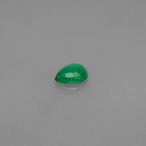 Esmeralda verde natural 0,26ct, formato de pêra, VS-SI