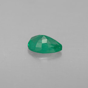 Esmeralda verde natural 0,37ct, formato de pêra, VS-SI