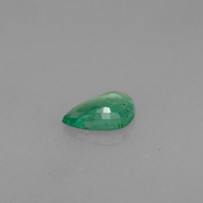 Esmeralda Verde Natural 0.34ct, Formato de pêra, VS-SI