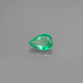 Esmeralda verde natural 0,37ct, formato de pêra, VS-SI