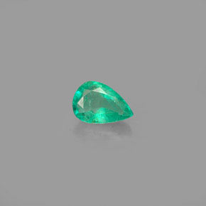 Esmeralda verde natural 0,35ct, formato de pêra, VS-SI