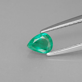 Esmeralda Verde Natural 0.25ct, Formato de pêra, SI