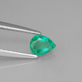 Esmeralda Verde Natural 0.25ct, Formato de pêra, SI