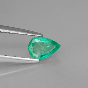 Esmeralda verde natural 0,39ct, formato de pêra, VS-SI