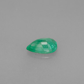 Esmeralda verde natural 0,39ct, formato de pêra, VS-SI