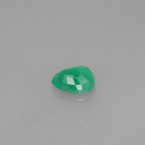 Esmeralda verde natural 0,30ct, formato de pêra, SI