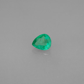 Esmeralda Verde Natural 0.32ct, Formato de pêra, SI