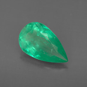Esmeralda verde natural 2,43ct, formato de pêra, SI