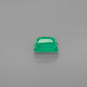 Esmeralda verde natural 0,38ct, baguete, VS-SI