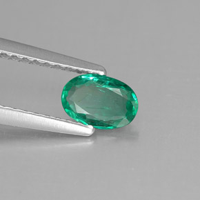 Esmeralda verde natural 0,39ct, corte oval, SI-I1
