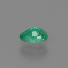 Esmeralda verde natural 0,40ct, corte oval, SI-I1