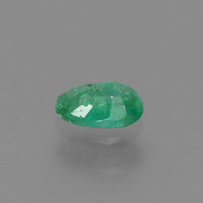 Esmeralda verde natural 0,45ct, corte oval, SI-I1