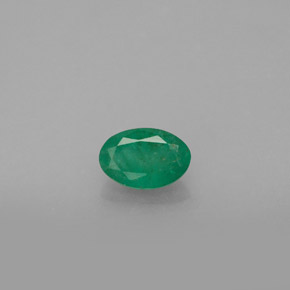Esmeralda verde natural 0,40ct, corte oval, SI-I1