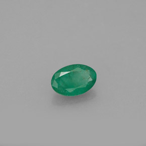 Esmeralda verde natural 0,40ct, corte oval, SI-I1