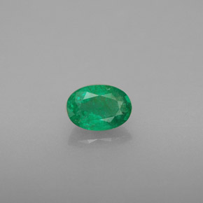 Esmeralda verde natural 0,45ct, corte oval, SI-I1