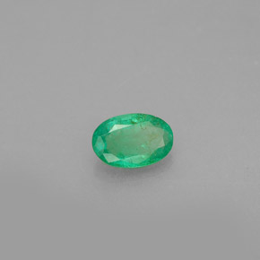 Esmeralda verde natural 0,42ct, corte oval, SI-I1