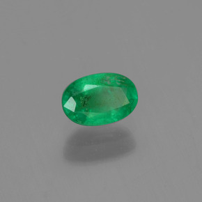 Esmeralda verde natural 0,57ct, corte oval, SI-I1