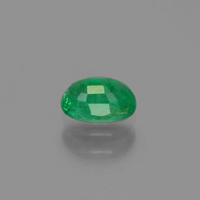 Esmeralda verde natural 0,57ct, corte oval, SI-I1