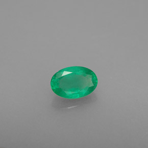 Esmeralda verde natural 0,43ct, corte oval, SI-I1