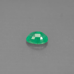 Esmeralda verde natural 0,49ct, corte oval, SI-I1