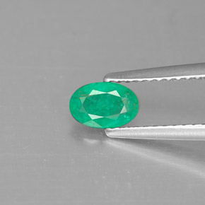 Esmeralda verde natural 0,44ct, corte oval, SI-I1