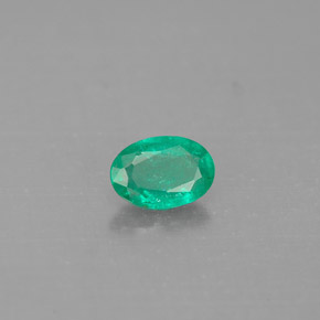 Esmeralda verde natural 0,36ct, corte oval, SI-I1