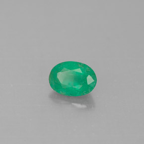 Esmeralda verde natural 0,46ct, corte oval, SI-I1