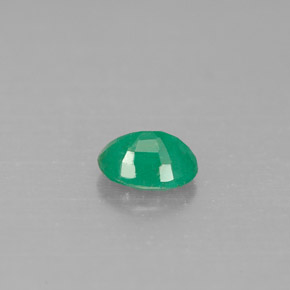 Esmeralda verde natural 0,46ct, corte oval, SI-I1