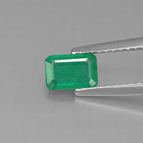 Esmeralda verde natural 0,57ct, corte esmeralda, SI-I1