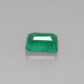 Esmeralda verde natural 0,67ct, corte esmeralda, SI-I1