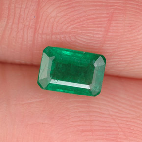 Esmeralda verde natural 0,68ct, corte esmeralda, SI-I1