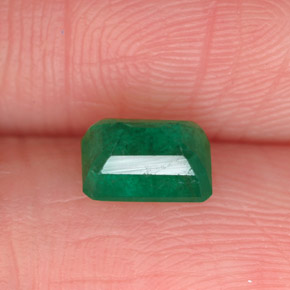 Esmeralda verde natural 0,68ct, corte esmeralda, SI-I1