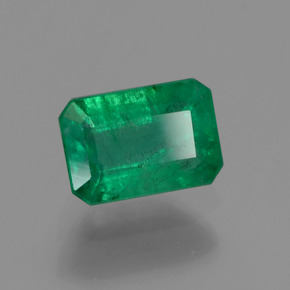 Esmeralda verde natural 0,60ct, corte esmeralda, SI-I1