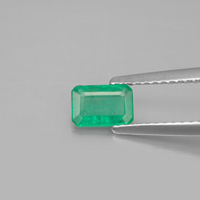Esmeralda verde natural 0,47ct, corte esmeralda, SI