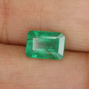 Esmeralda verde natural 0,94ct, corte esmeralda, SI