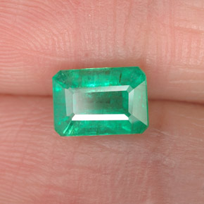 Esmeralda verde natural 1,00ct, corte esmeralda, SI