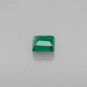 Esmeralda verde natural 0,33ct, baguete, SI