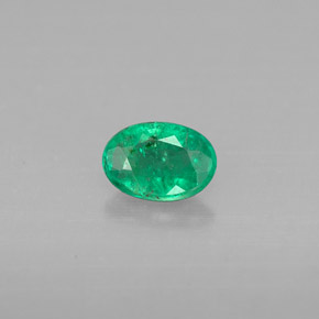 Esmeralda verde natural 0,41ct, corte oval, VS-SI