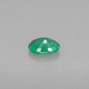 Esmeralda verde natural 0,41ct, corte oval, VS-SI