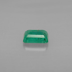 Esmeralda verde natural 0,62ct, corte esmeralda, VS-SI