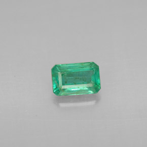 Esmeralda verde natural 0,55ct, corte esmeralda, VS-SI