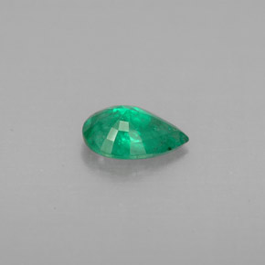 Esmeralda verde natural 0,56ct, formato de pêra, VS-SI