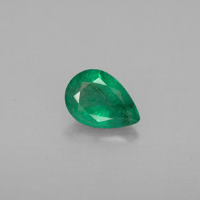 Esmeralda verde natural 0,55ct, formato de pêra, VS-SI