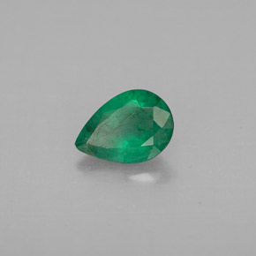 Esmeralda verde natural 0,55ct, formato de pêra, VS-SI